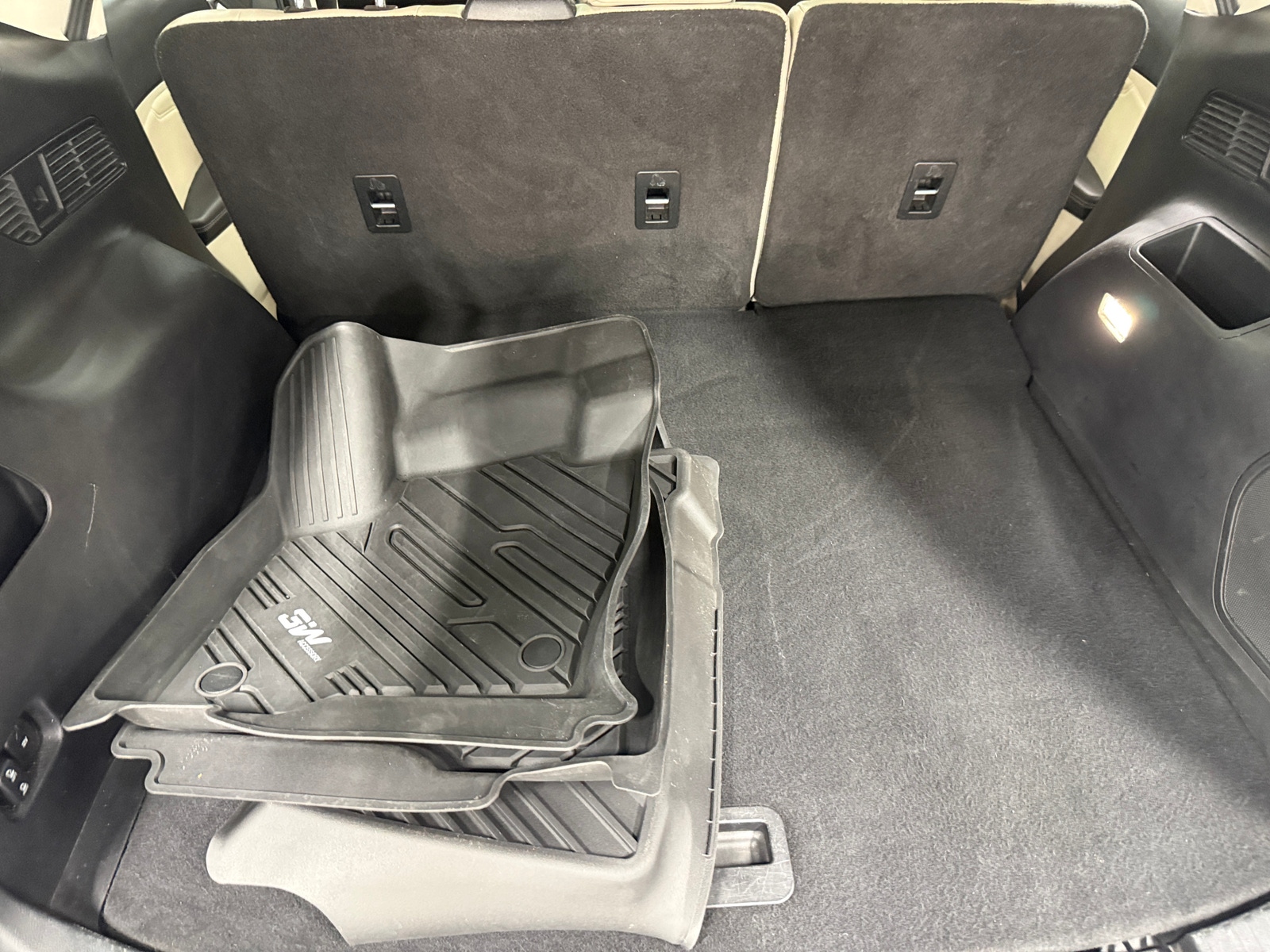 Thumbnail: 2018 Ford Edge - 6