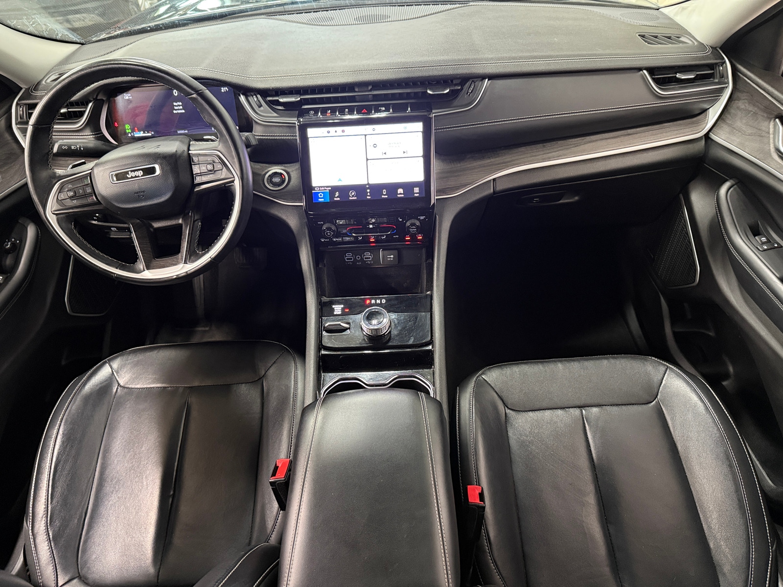 Thumbnail: 2022 Jeep Grand Cherokee L - 2