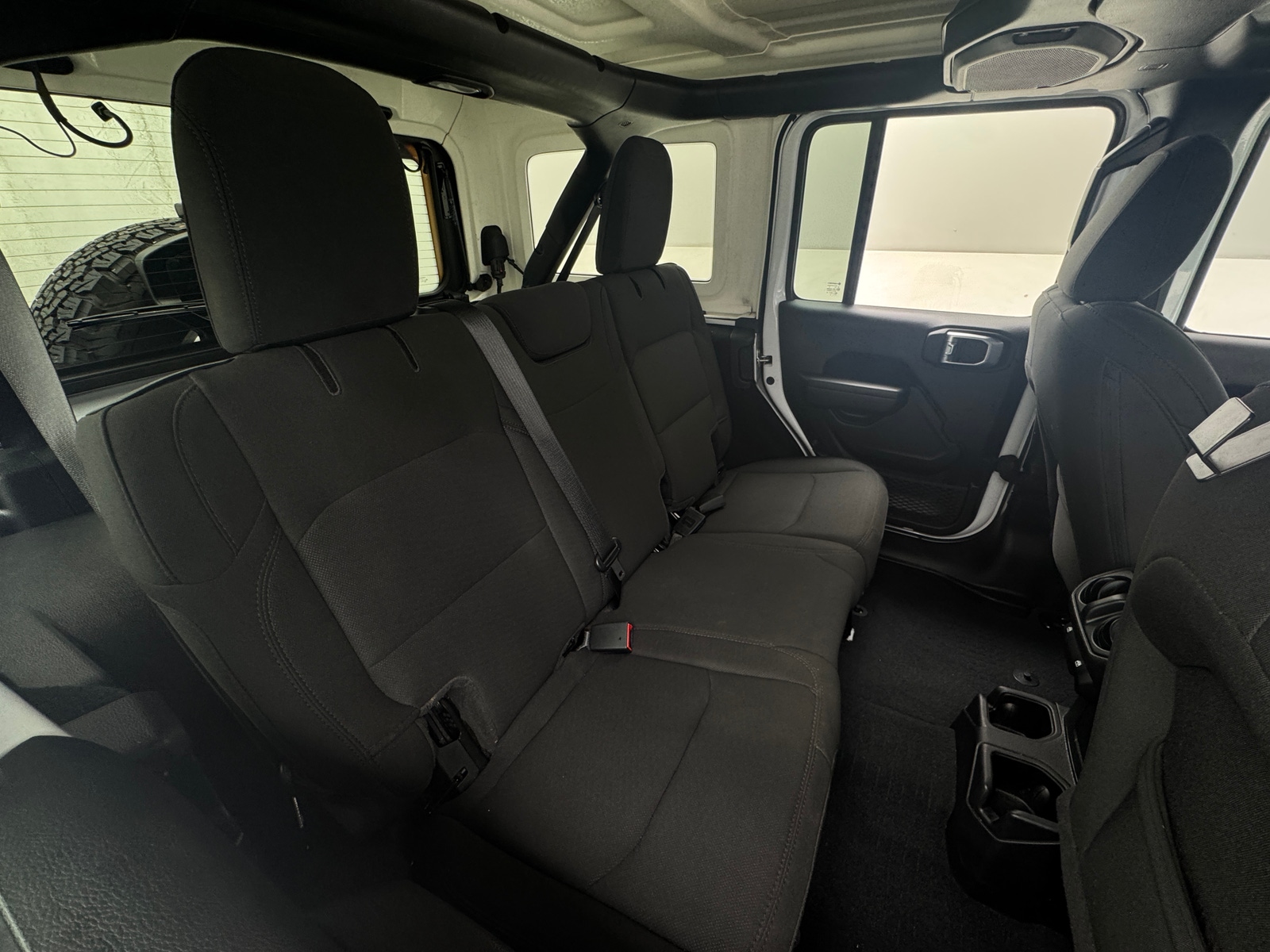 Thumbnail: 2023 Jeep Wrangler - 6