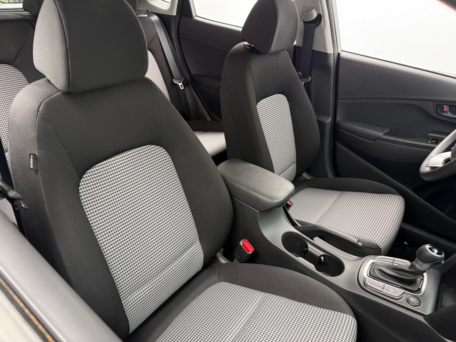 Thumbnail: 2021 Hyundai Kona - 2