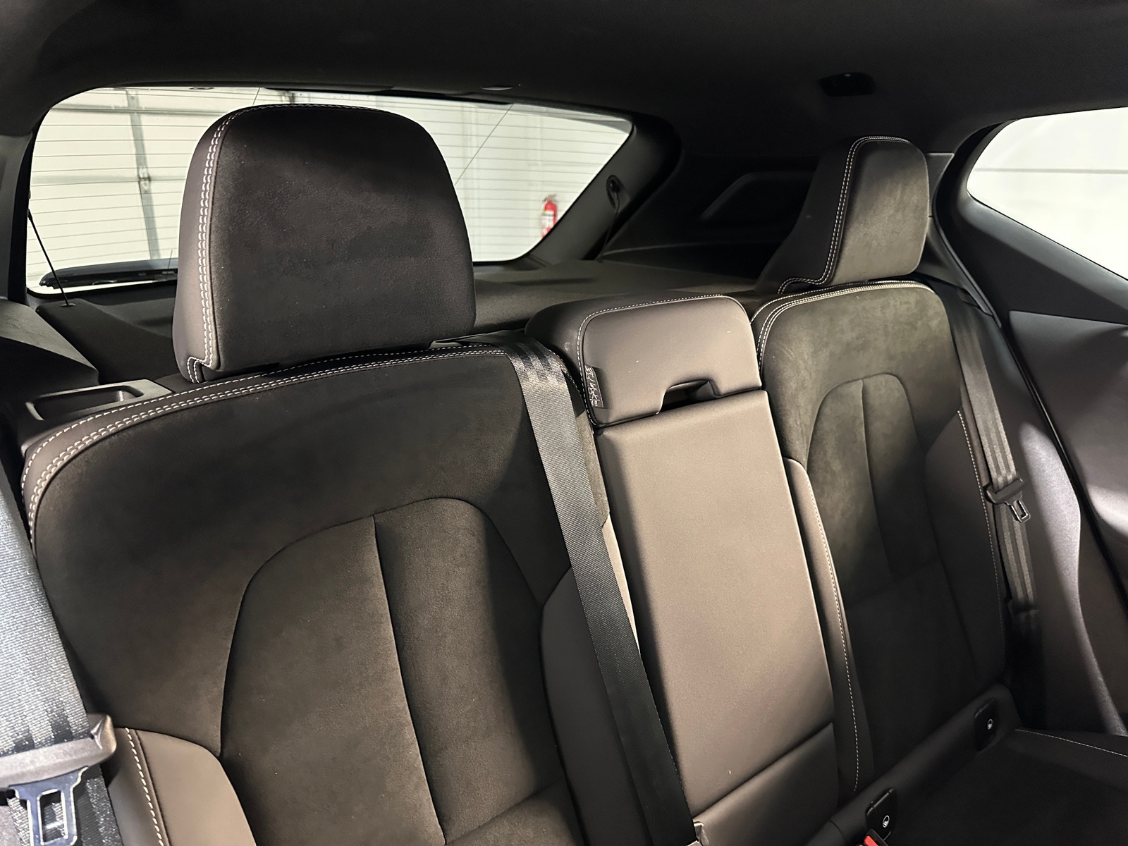 Thumbnail: 2024 Volvo XC40 - 5