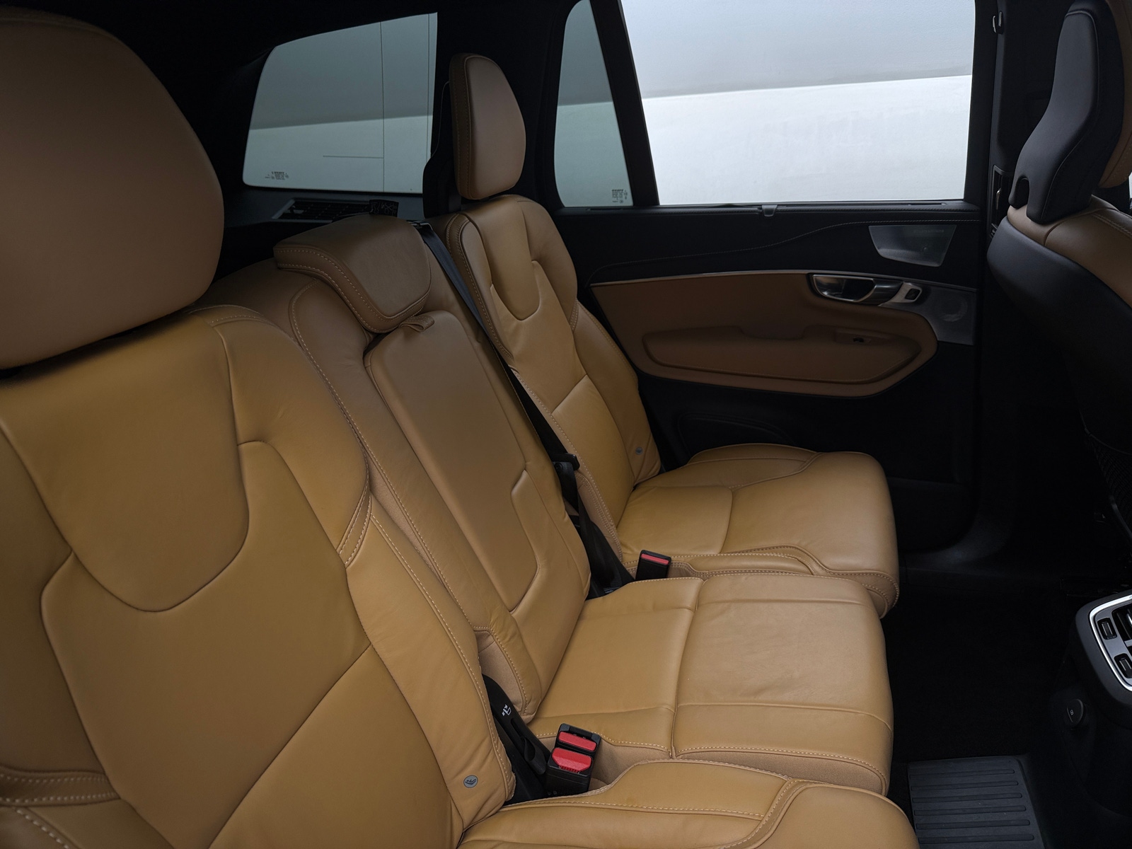 Thumbnail: 2022 Volvo XC90 - 5