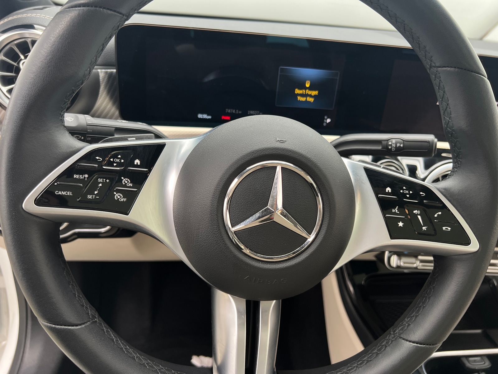 Thumbnail: 2025 Mercedes-Benz CLA - 3