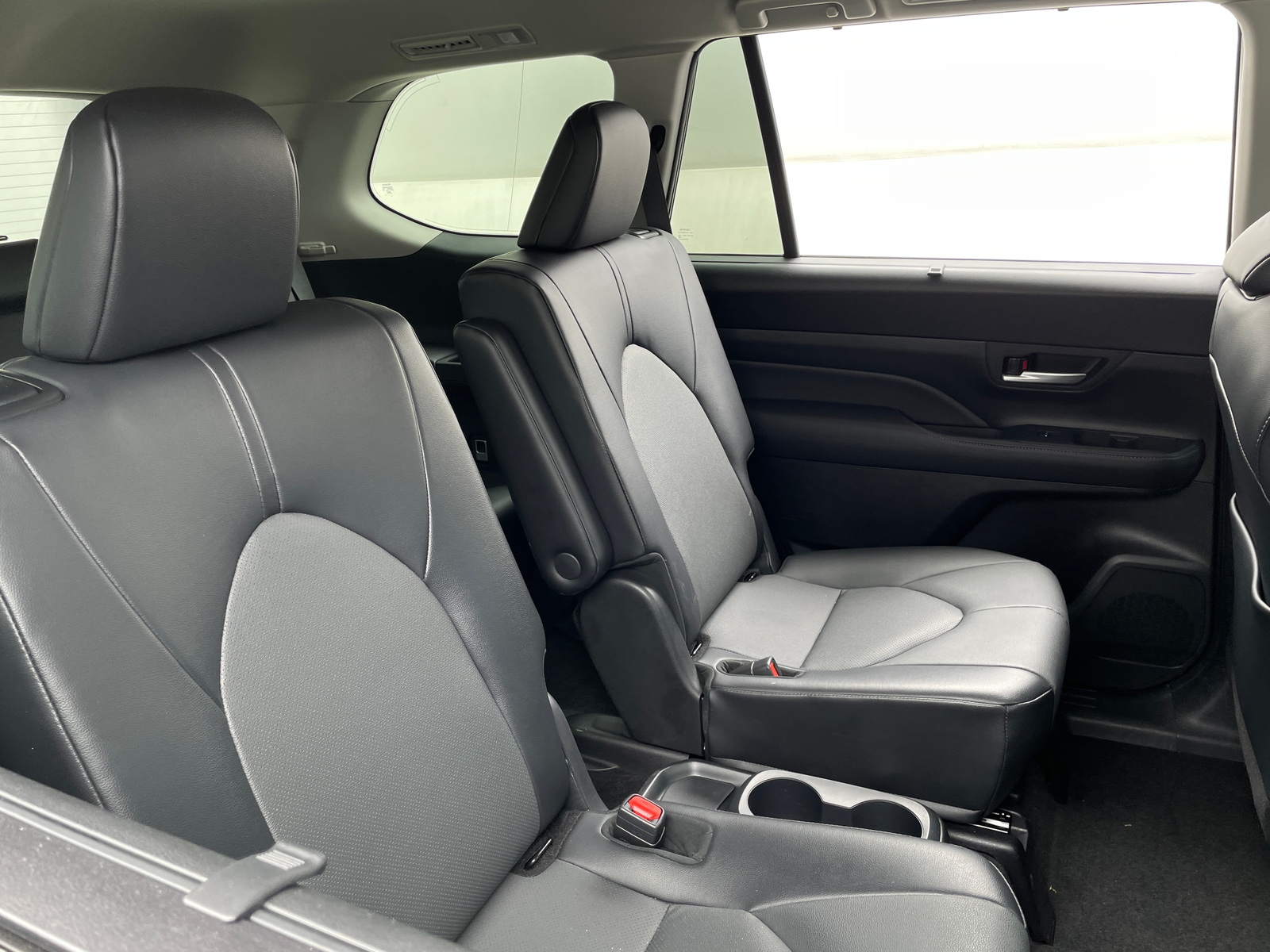 Thumbnail: 2024 Toyota Grand Highlander - 6