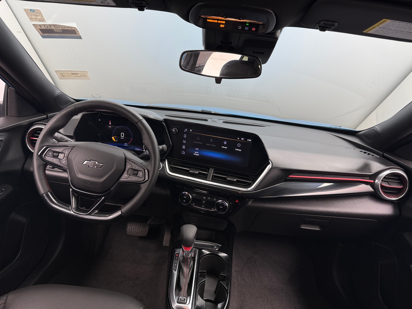 Thumbnail: 2025 Chevrolet Trax - 2