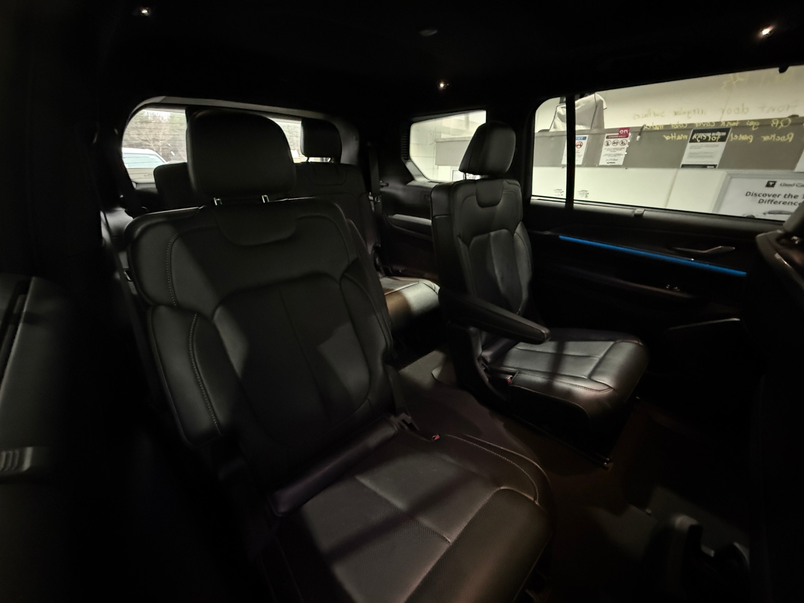 Thumbnail: 2023 Jeep Grand Cherokee L - 5