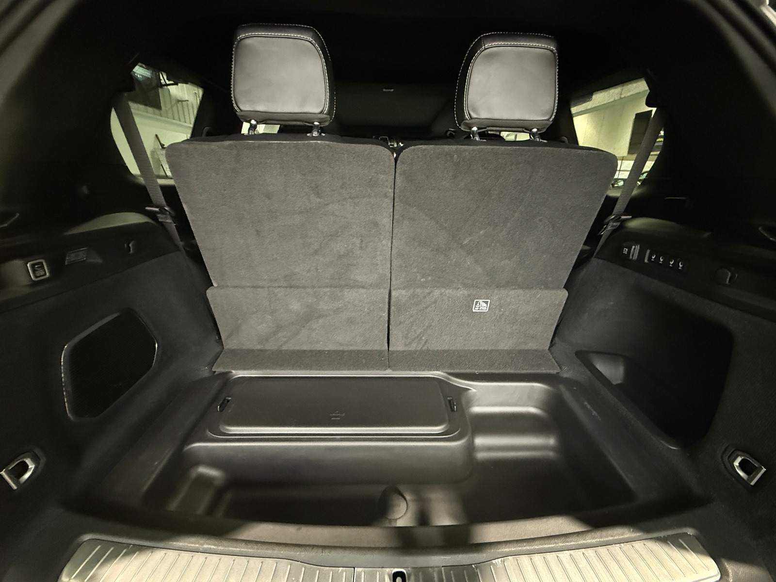 Thumbnail: 2023 Jeep Grand Cherokee L - 6