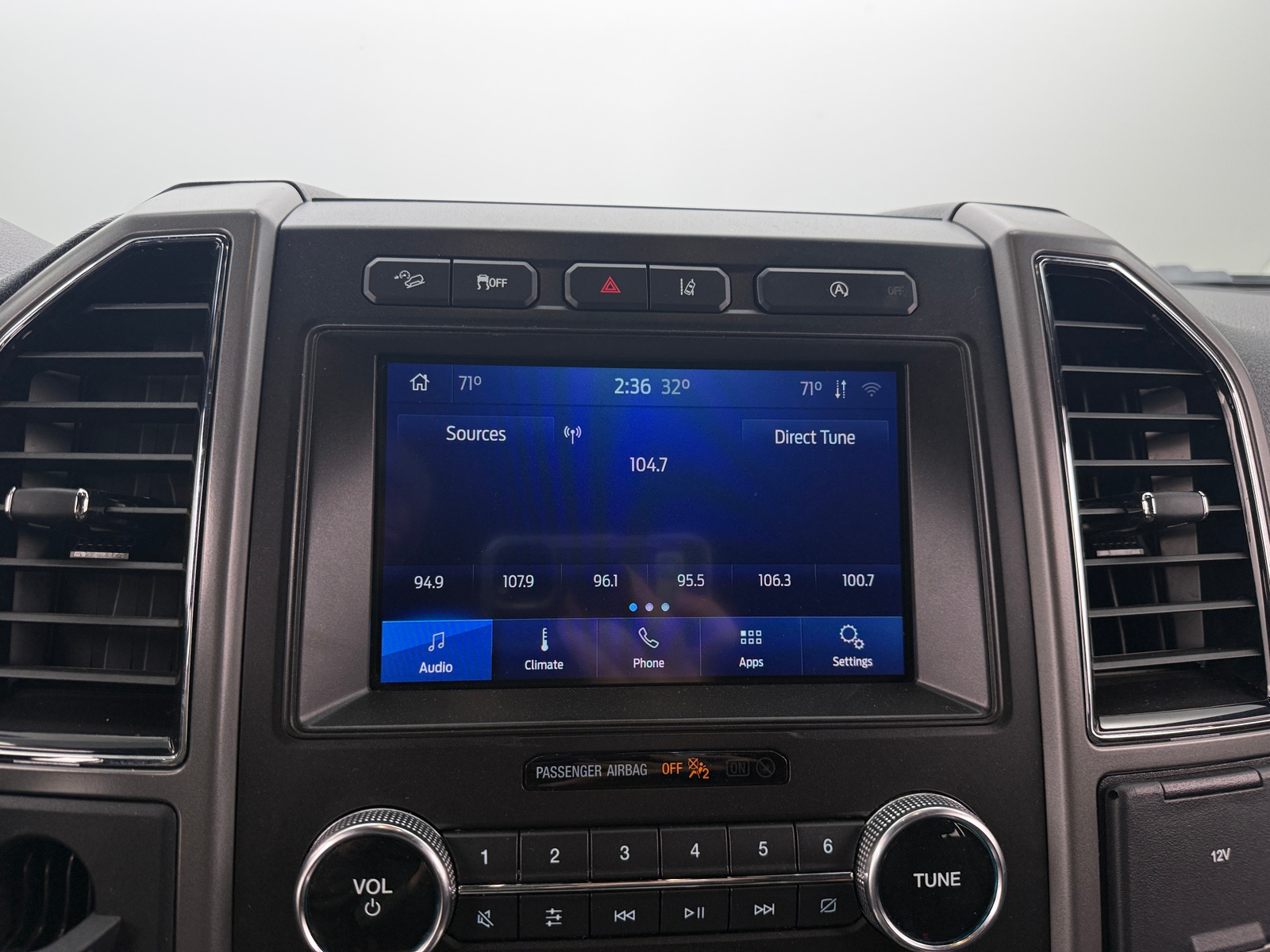 Thumbnail: 2020 Ford Expedition - 4