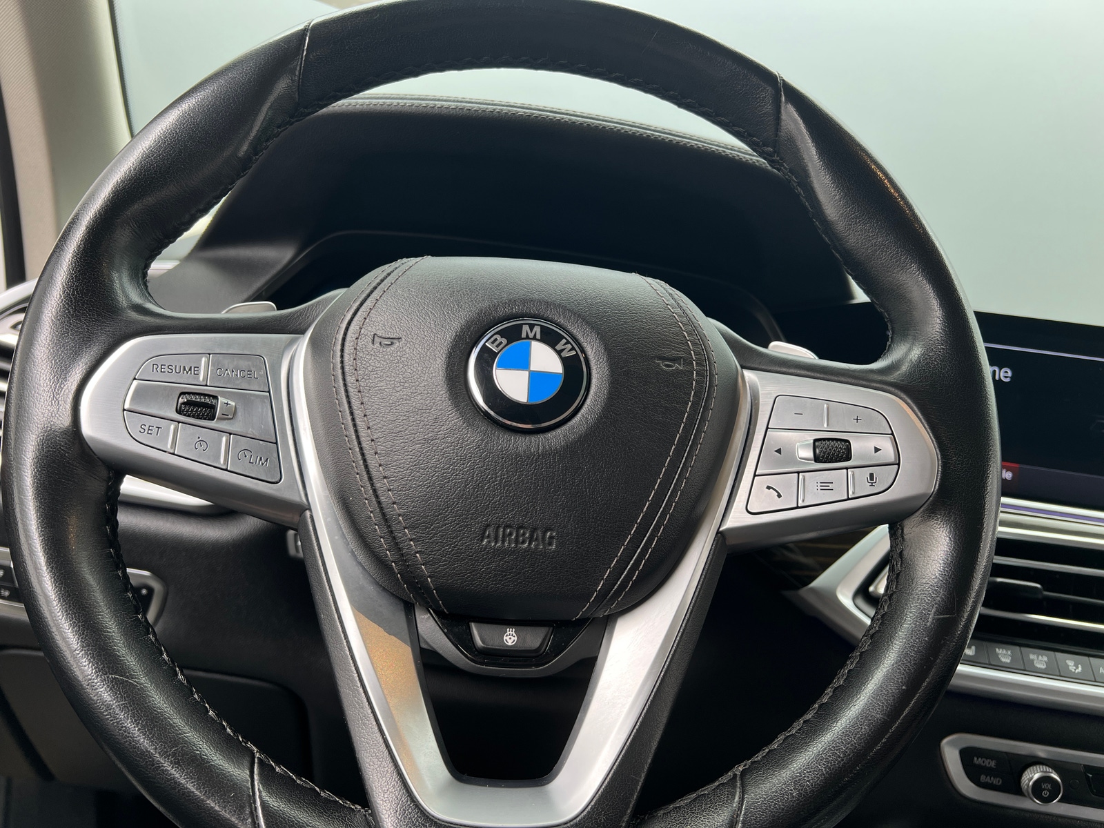 Thumbnail: 2020 BMW X7 - 4