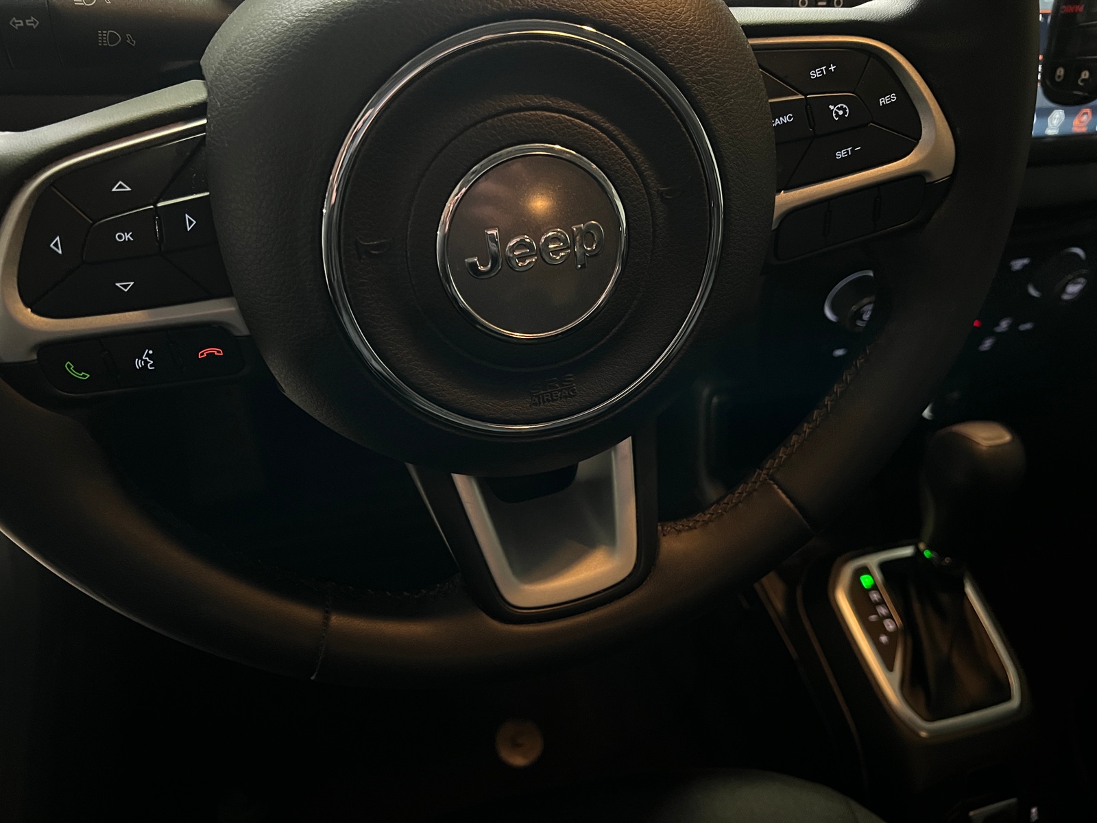 Thumbnail: 2018 Jeep Renegade - 5