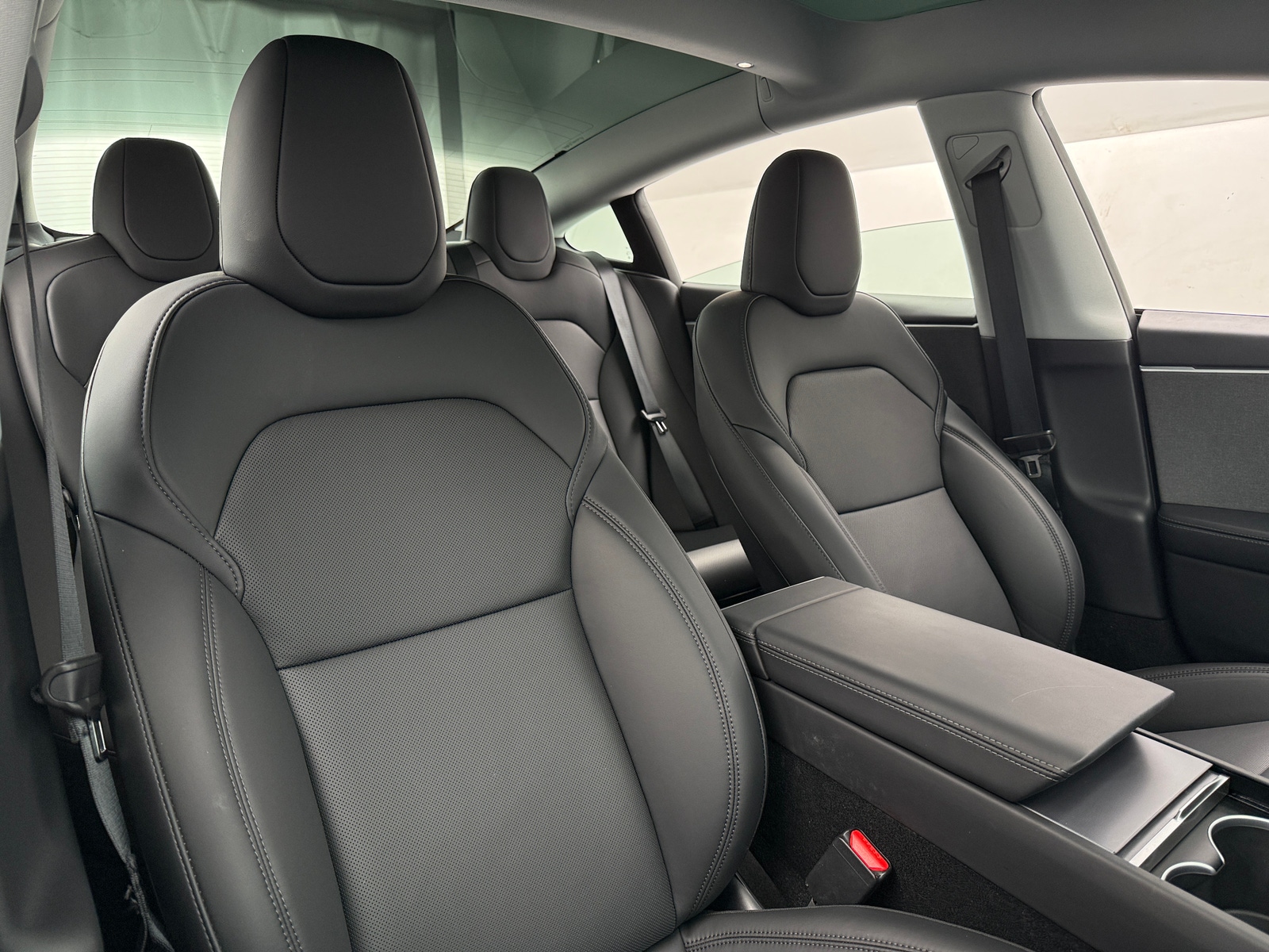 Thumbnail: 2025 Tesla Model 3 - 2