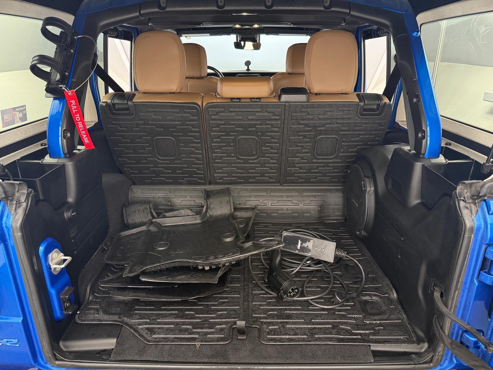 Thumbnail: 2021 Jeep Wrangler - 6