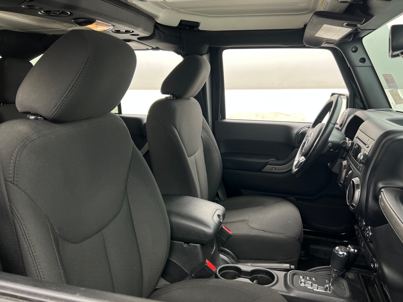 Thumbnail: 2016 Jeep Wrangler - 2