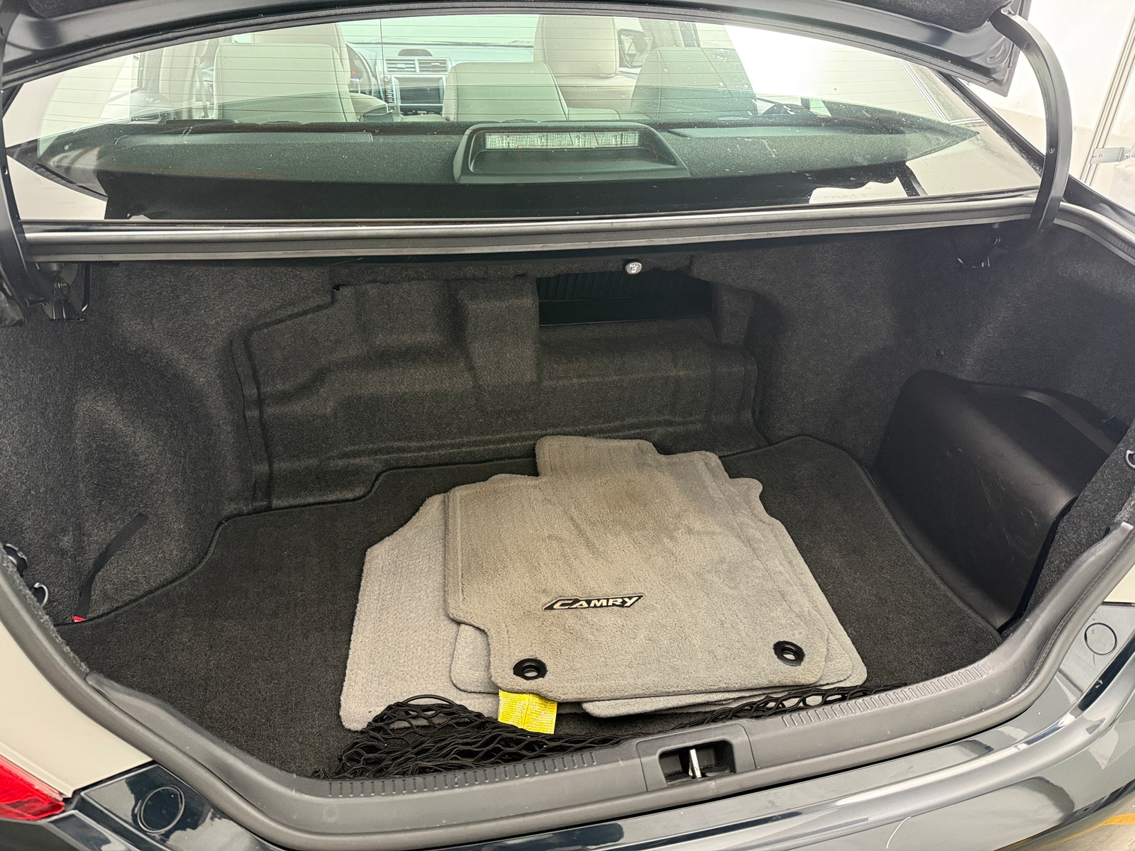 Thumbnail: 2012 Toyota Camry - 7