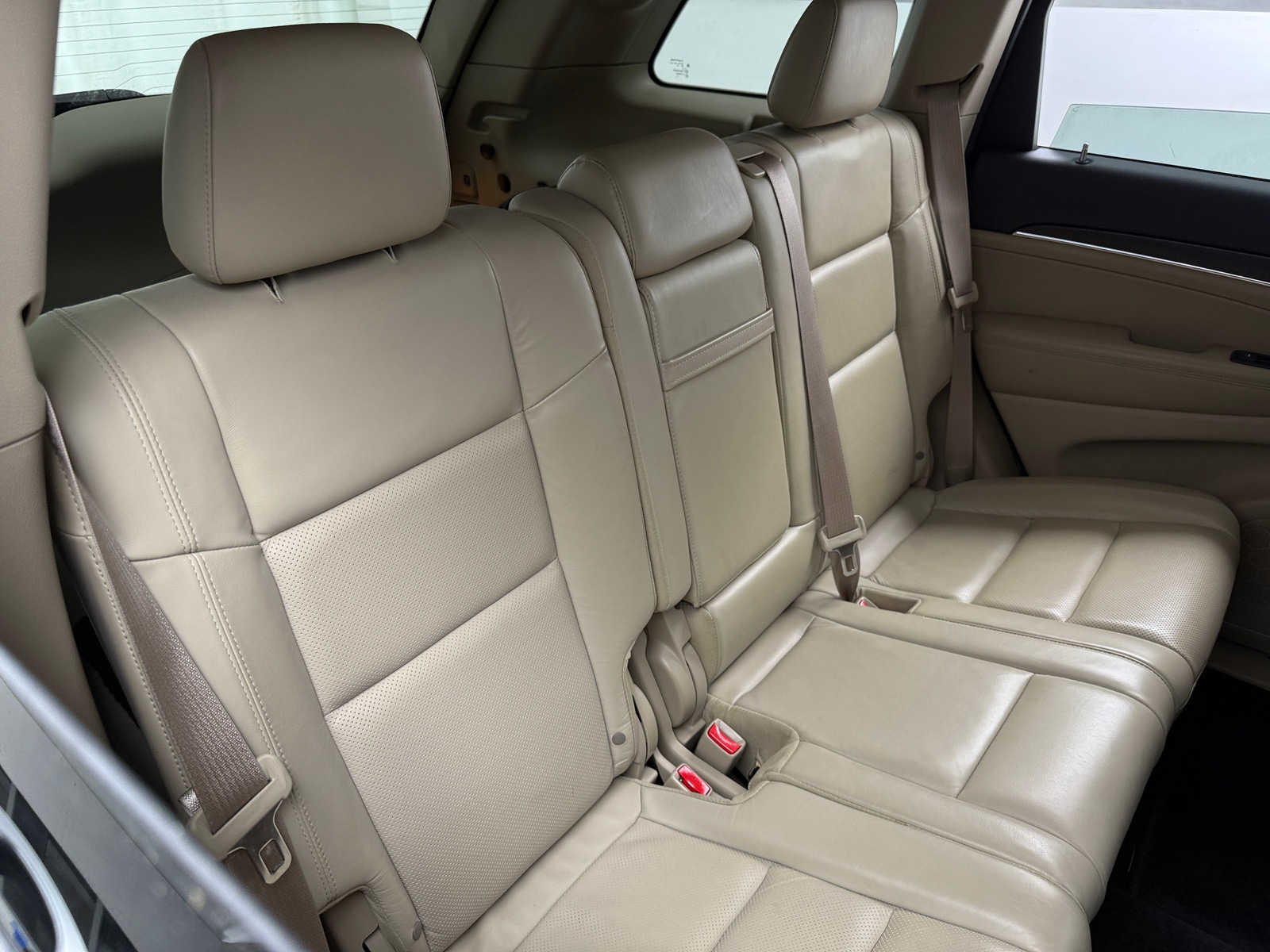 Thumbnail: 2017 Jeep Grand Cherokee - 5