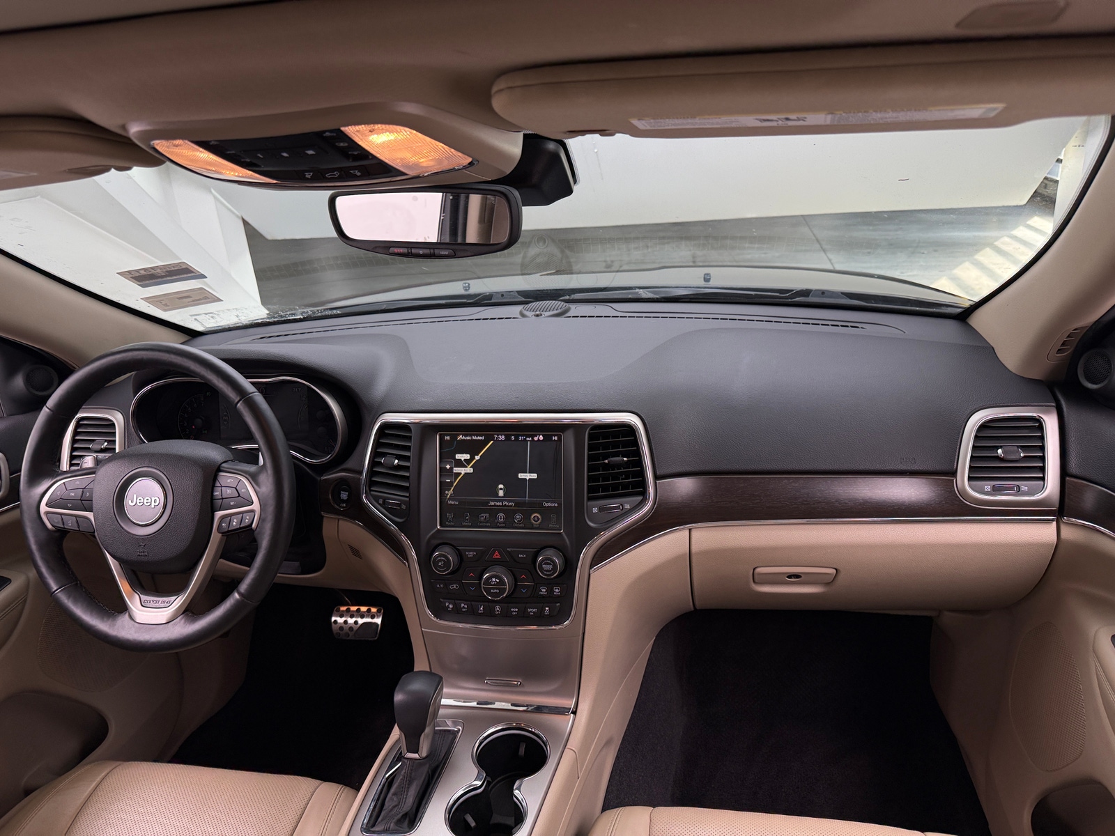 Thumbnail: 2017 Jeep Grand Cherokee - 2