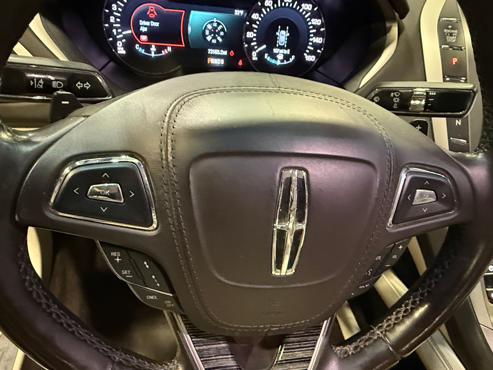 Thumbnail: 2017 Lincoln MKZ - 4