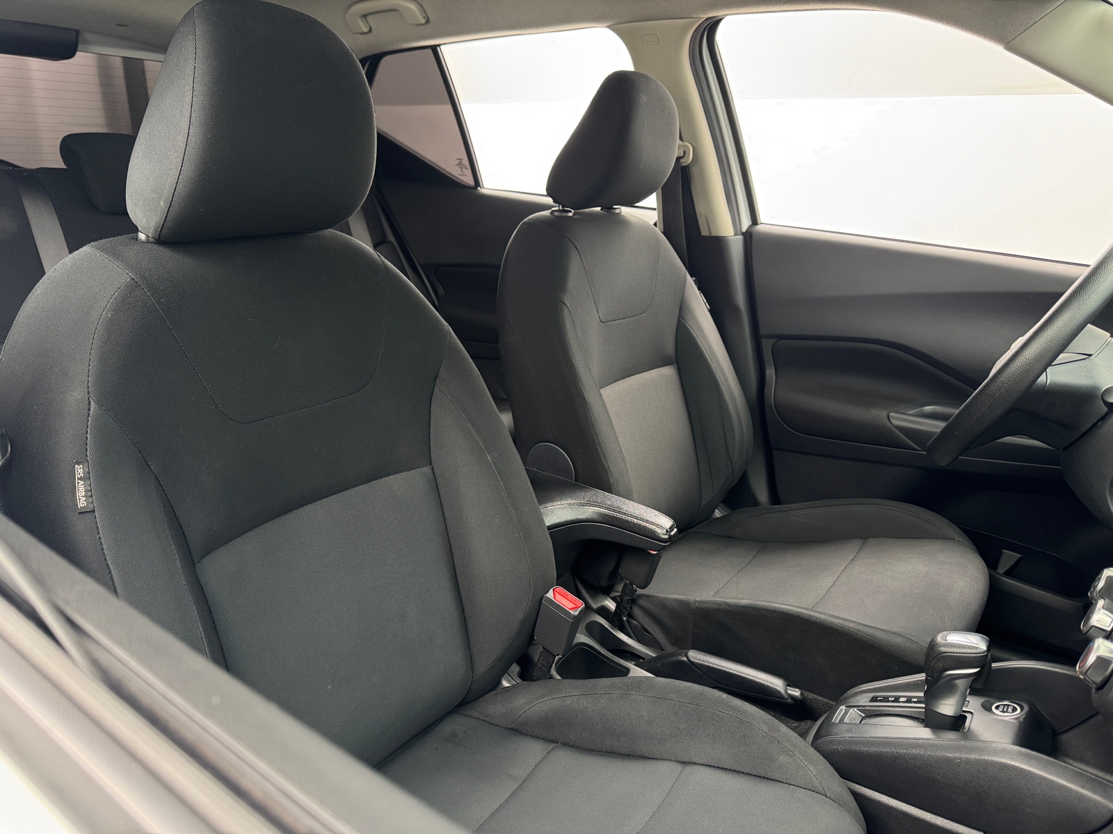 Thumbnail: 2023 Nissan Kicks - 2