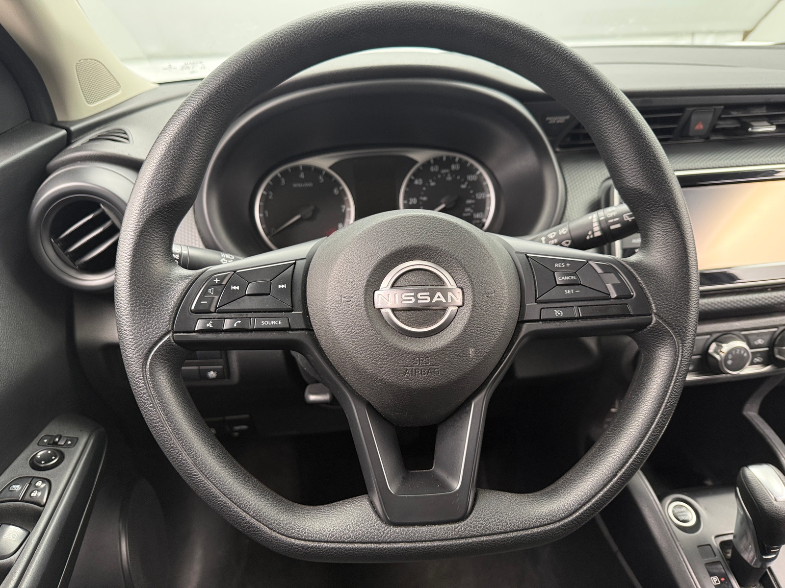 Thumbnail: 2023 Nissan Kicks - 5