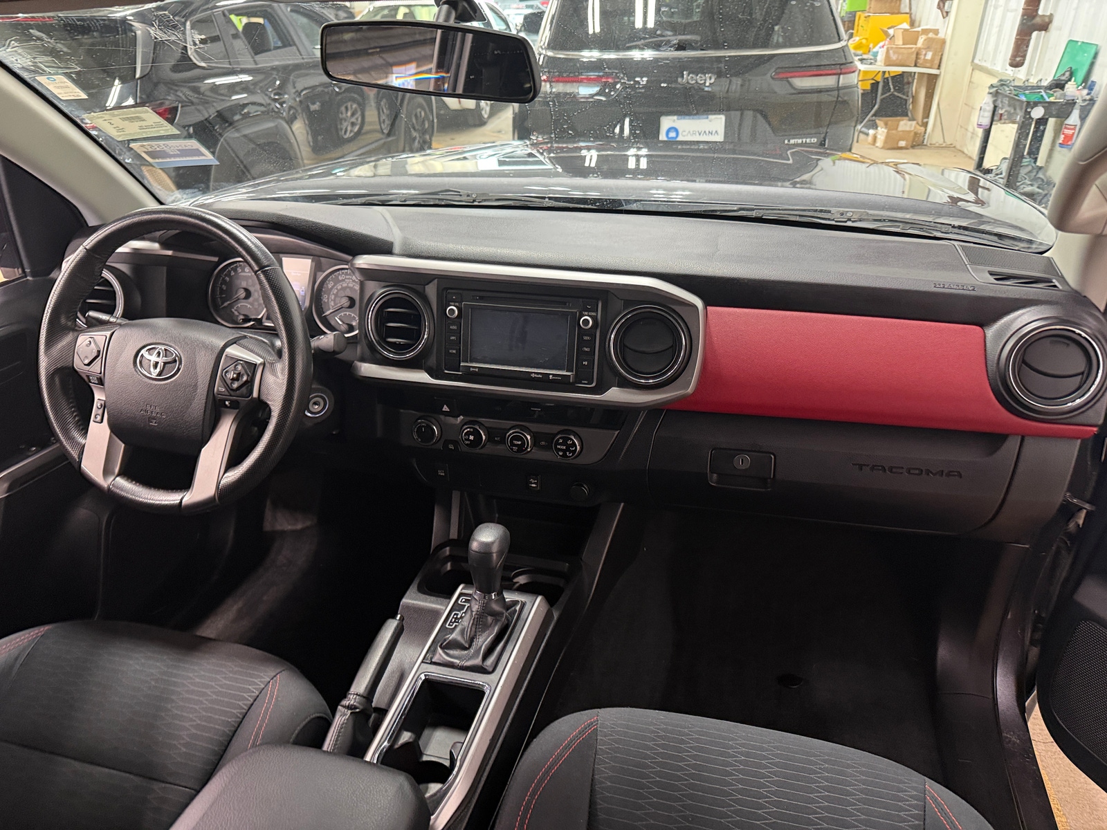 Thumbnail: 2016 Toyota Tacoma - 3