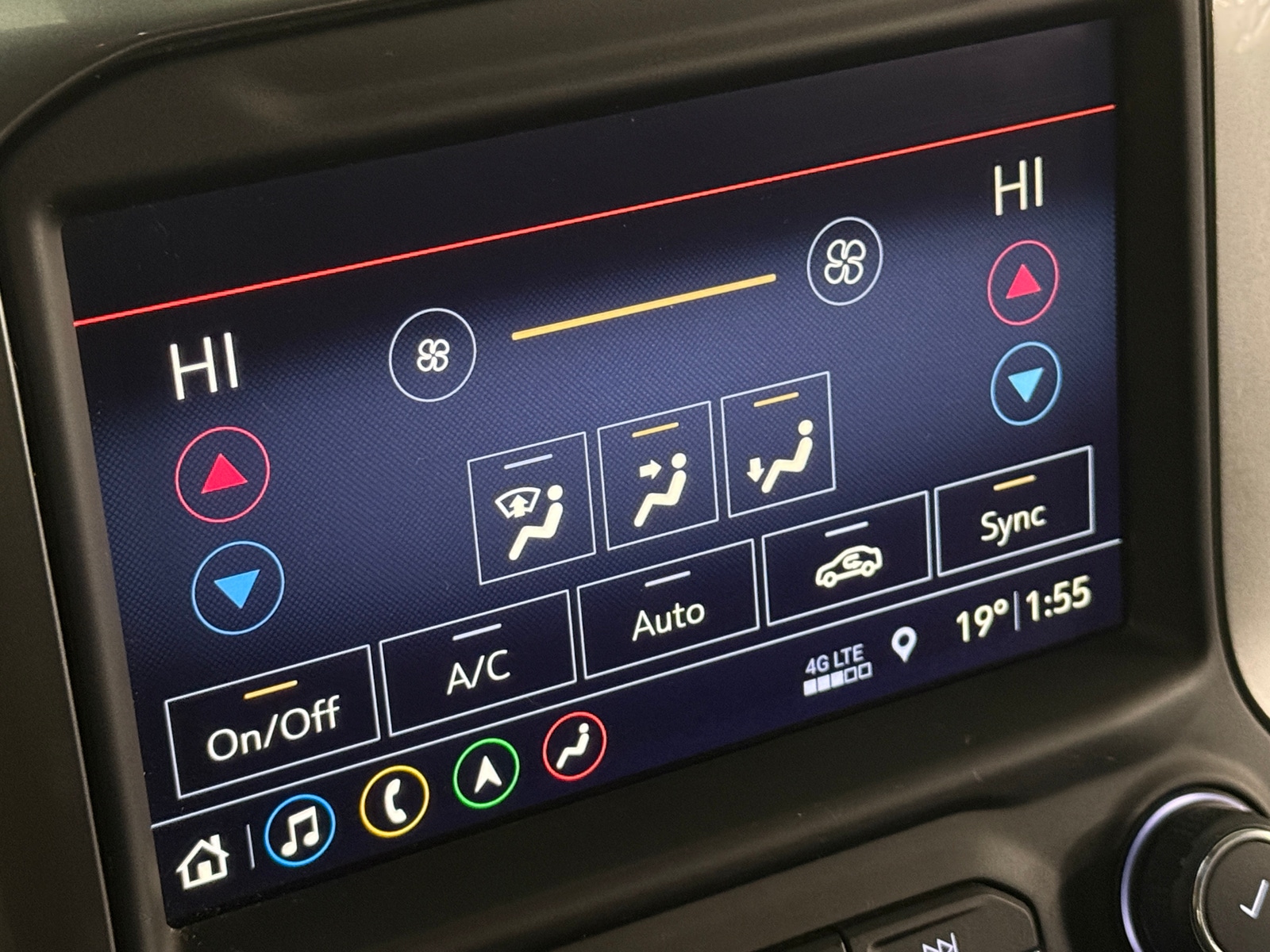 Thumbnail: 2019 Chevrolet Silverado 1500 - 4