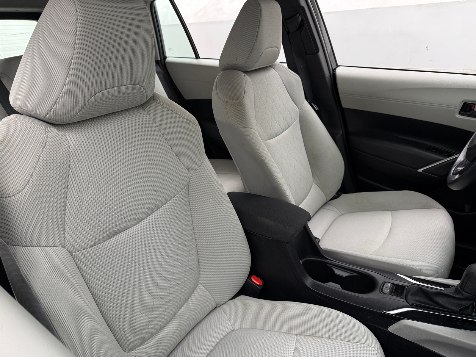 Thumbnail: 2022 Toyota Corolla Cross - 2