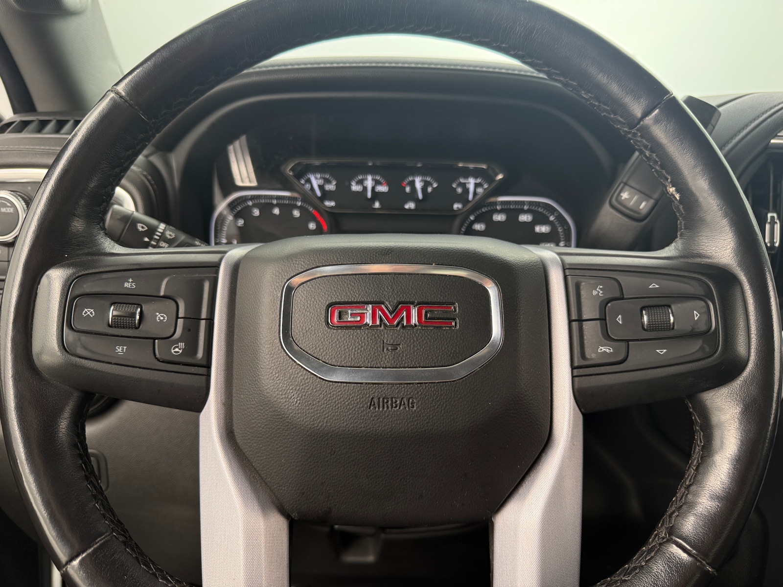 Thumbnail: 2022 GMC Sierra 2500 - 5