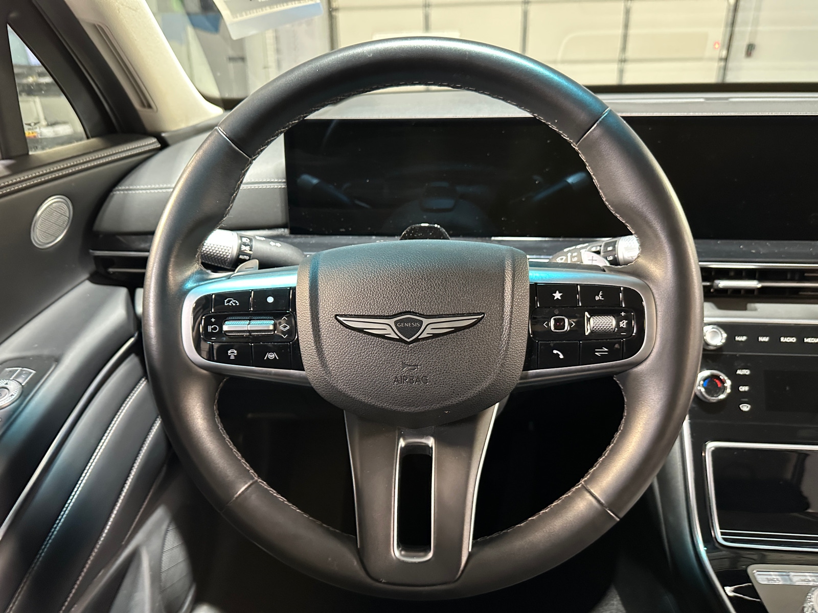 Thumbnail: 2025 Genesis GV80 - 4