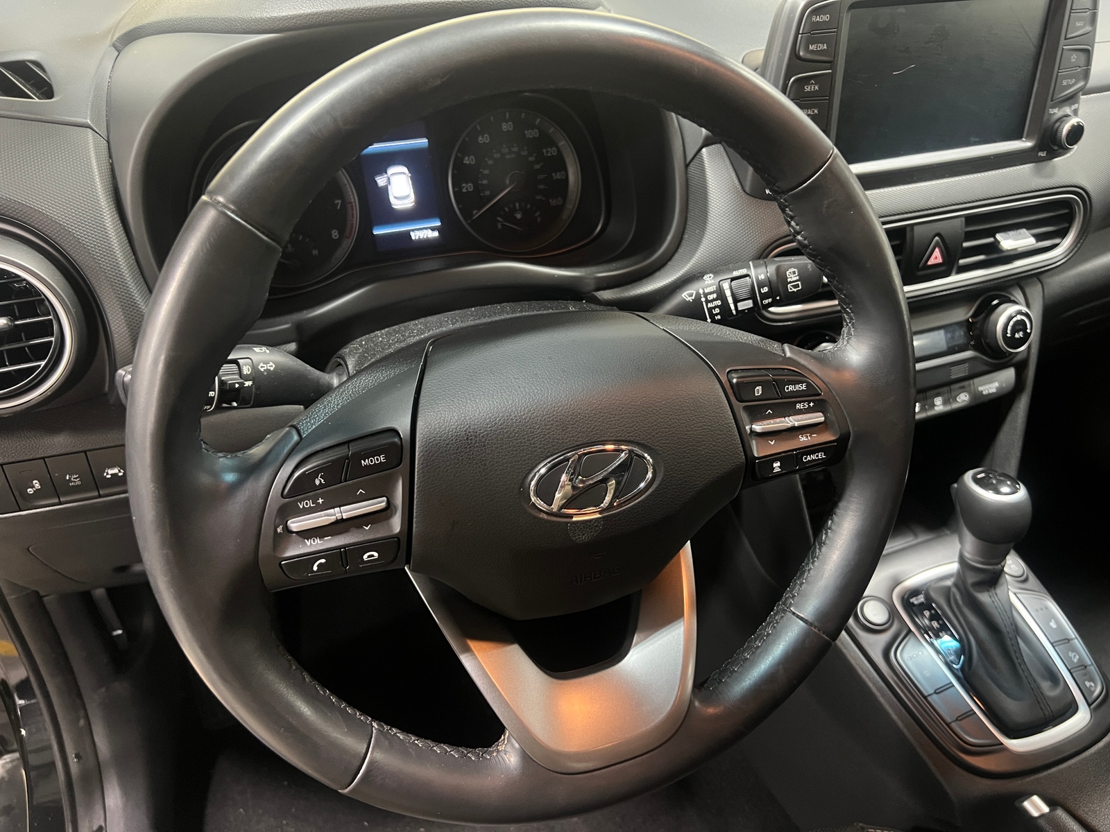 Thumbnail: 2020 Hyundai Kona - 4