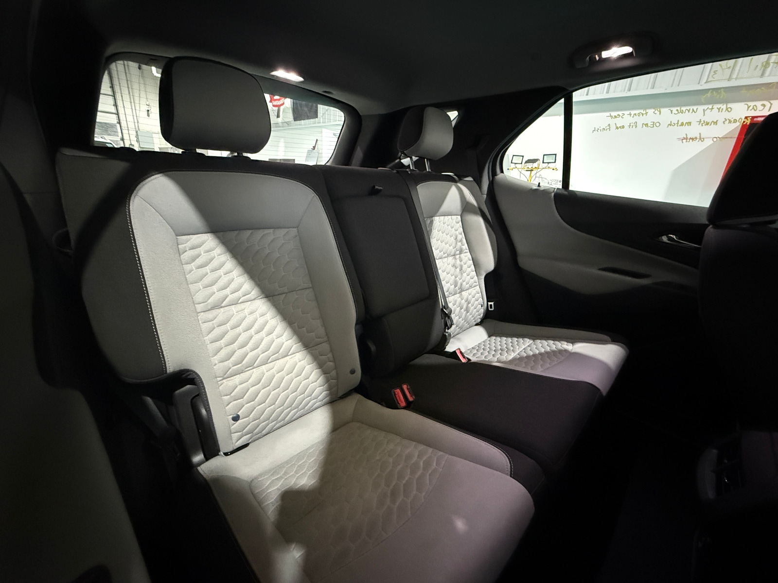 Thumbnail: 2021 Chevrolet Equinox - 6