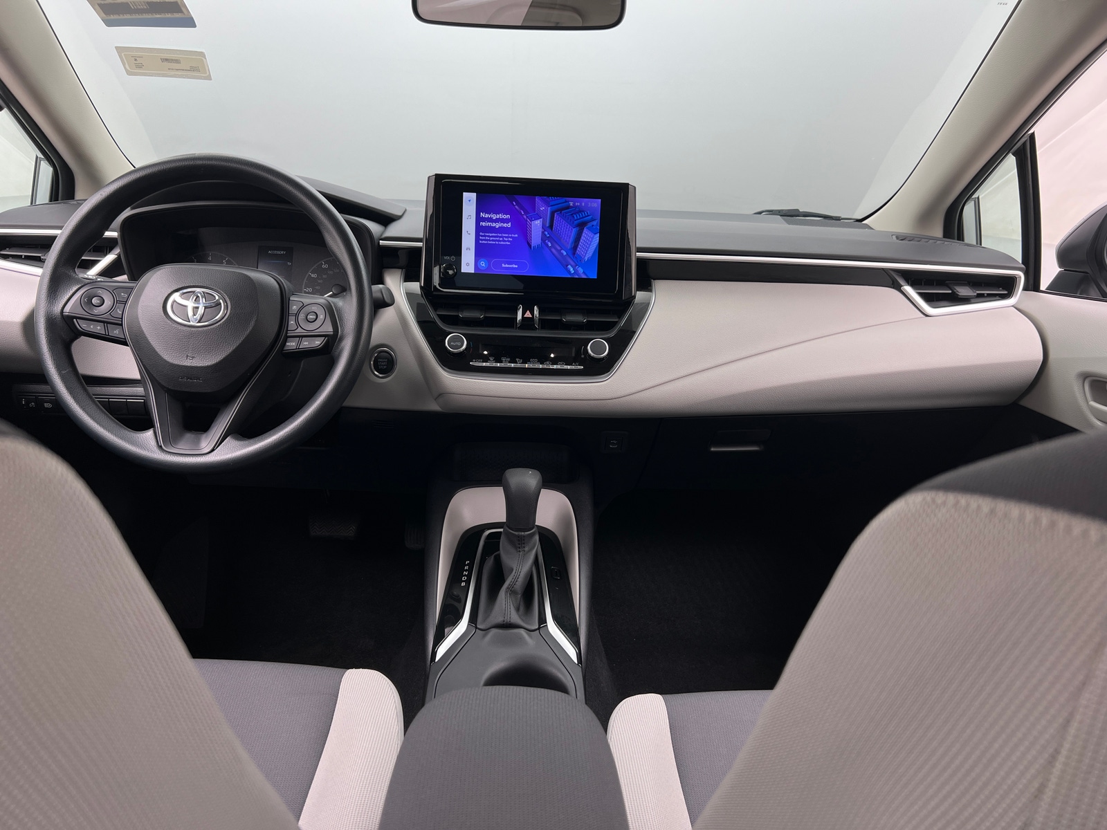 Thumbnail: 2023 Toyota Corolla - 3