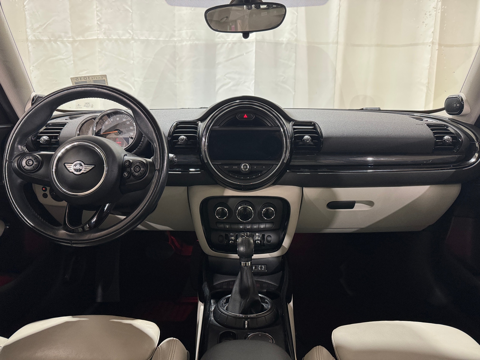 Thumbnail: 2017 MINI Cooper Clubman - 2