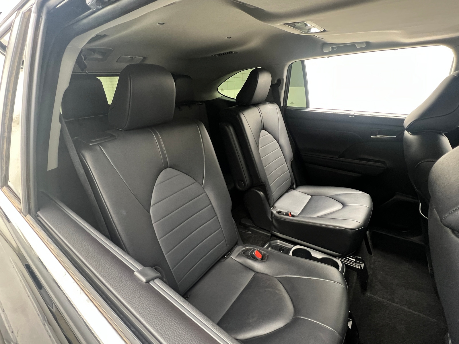 Thumbnail: 2024 Toyota Highlander - 5