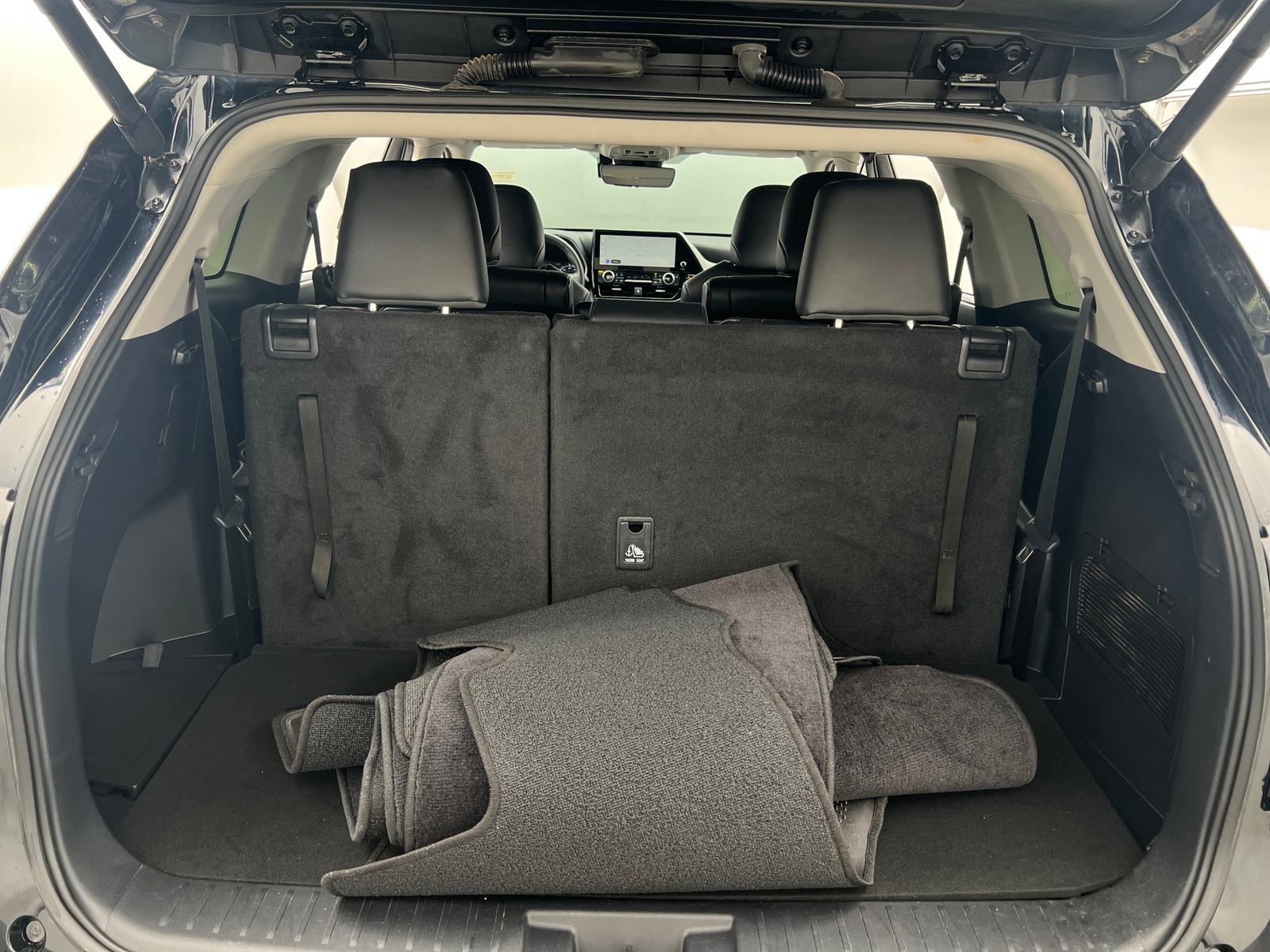 Thumbnail: 2024 Toyota Highlander - 6