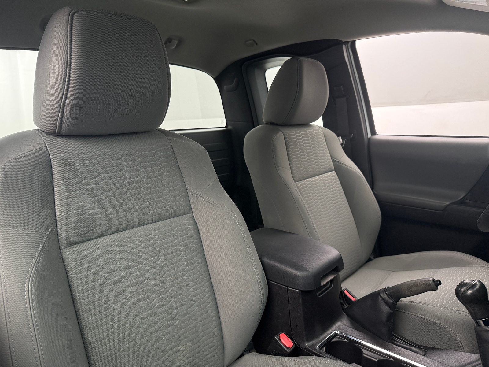 Thumbnail: 2016 Toyota Tacoma - 2