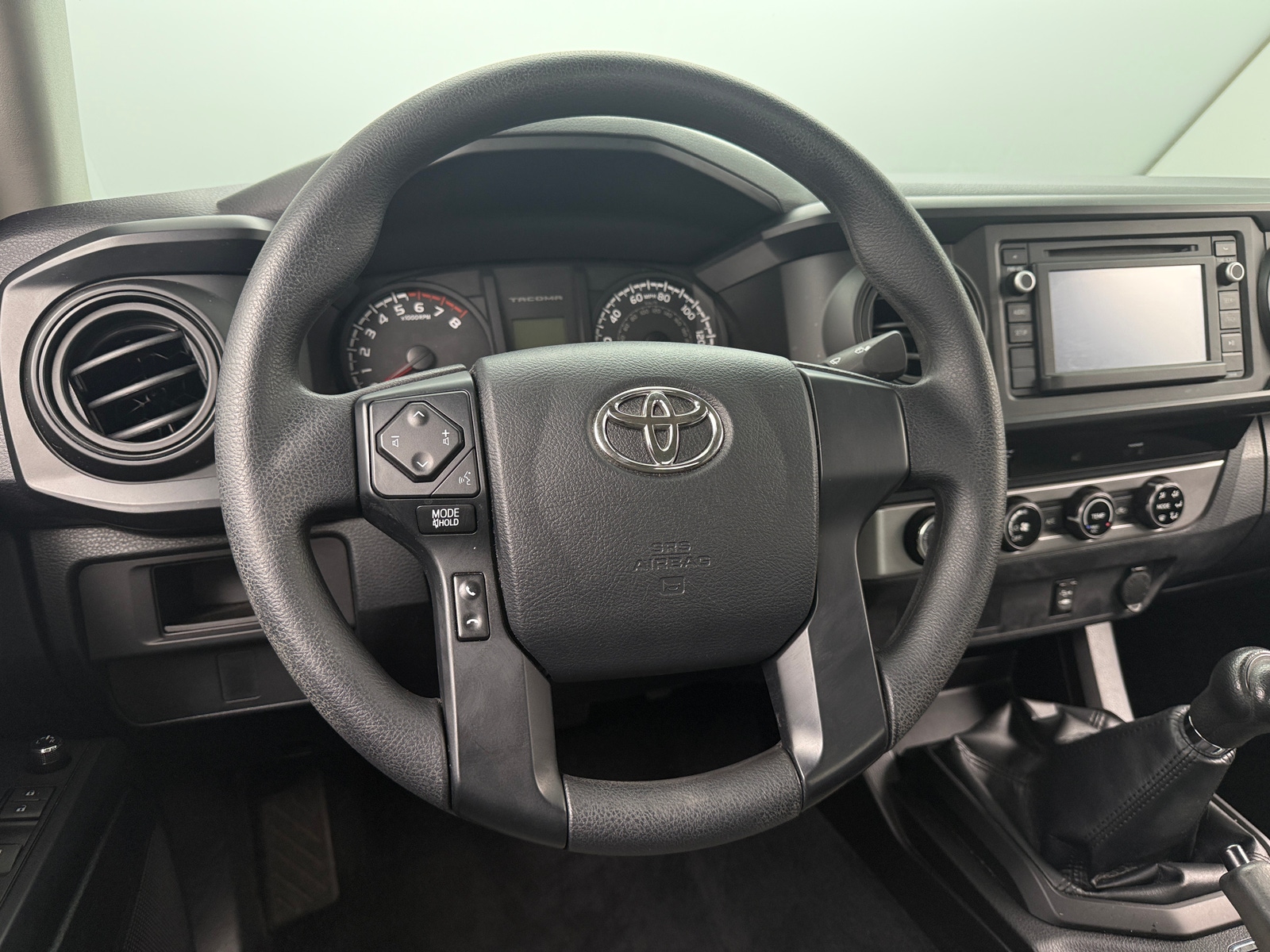 Thumbnail: 2016 Toyota Tacoma - 5