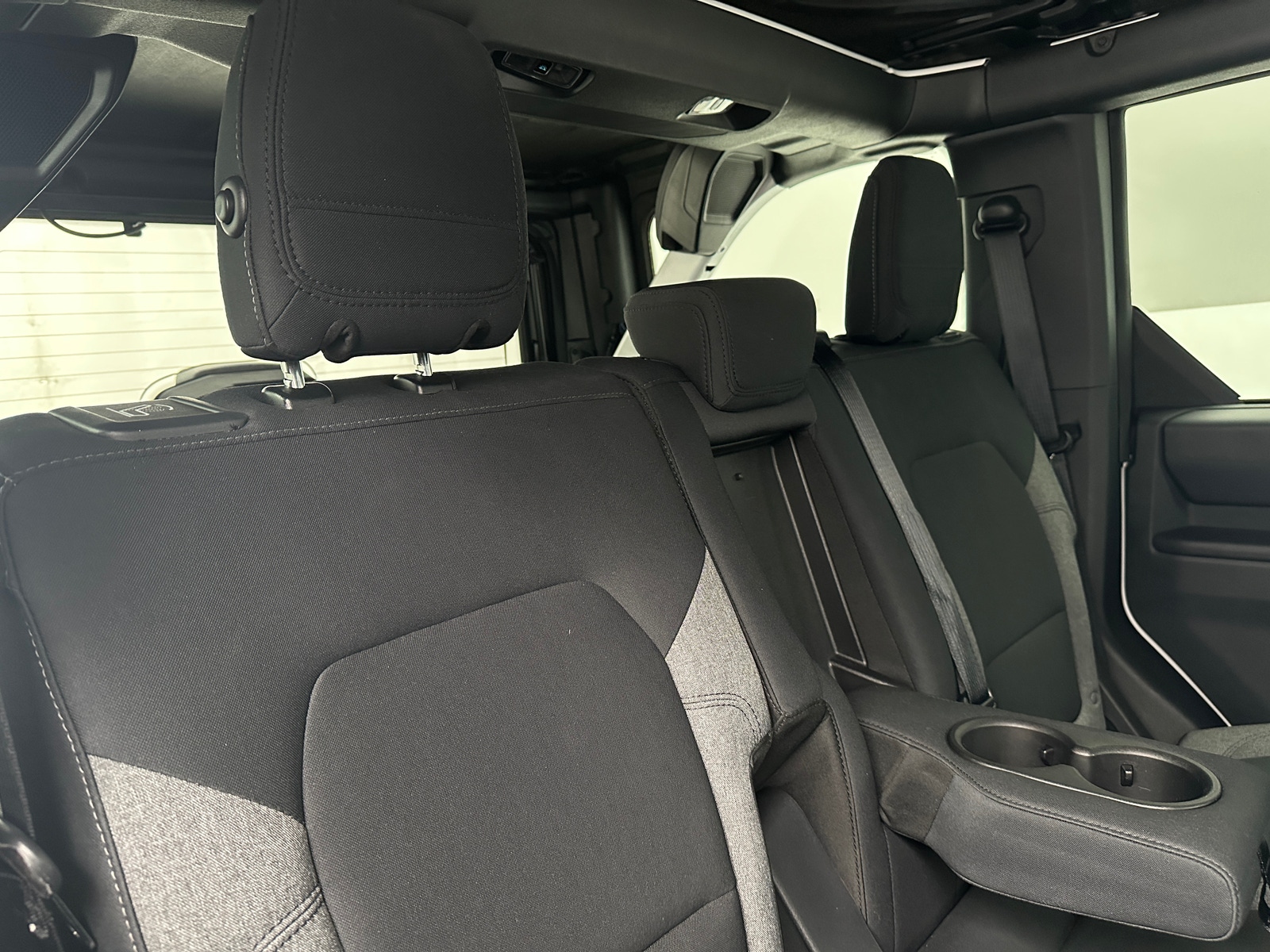 Thumbnail: 2025 Ford Bronco - 6