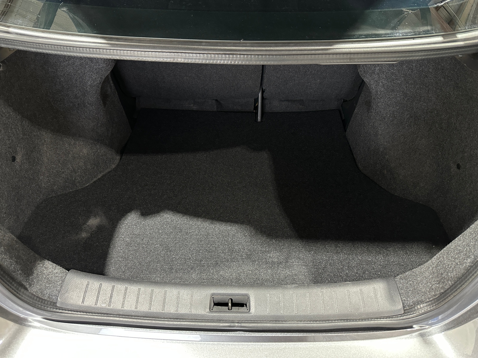 Thumbnail: 2019 Nissan Sentra - 7