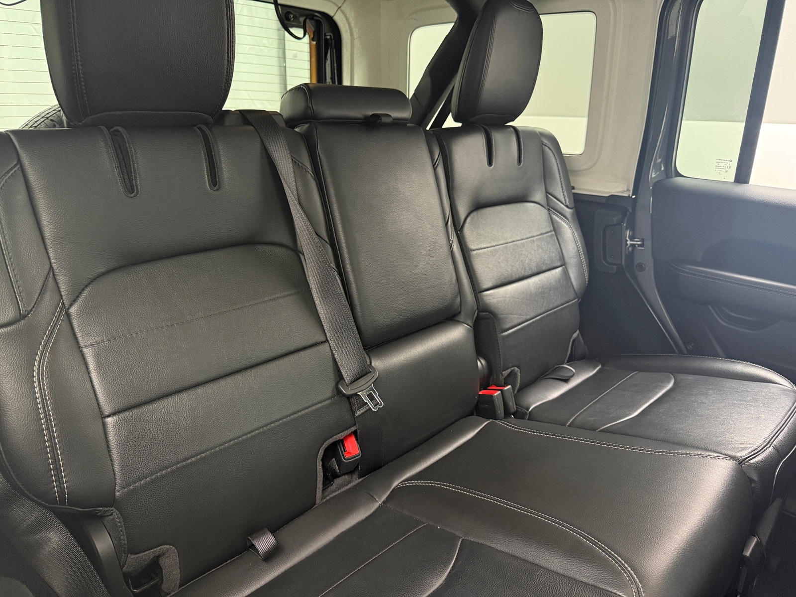 Thumbnail: 2023 Jeep Wrangler - 5