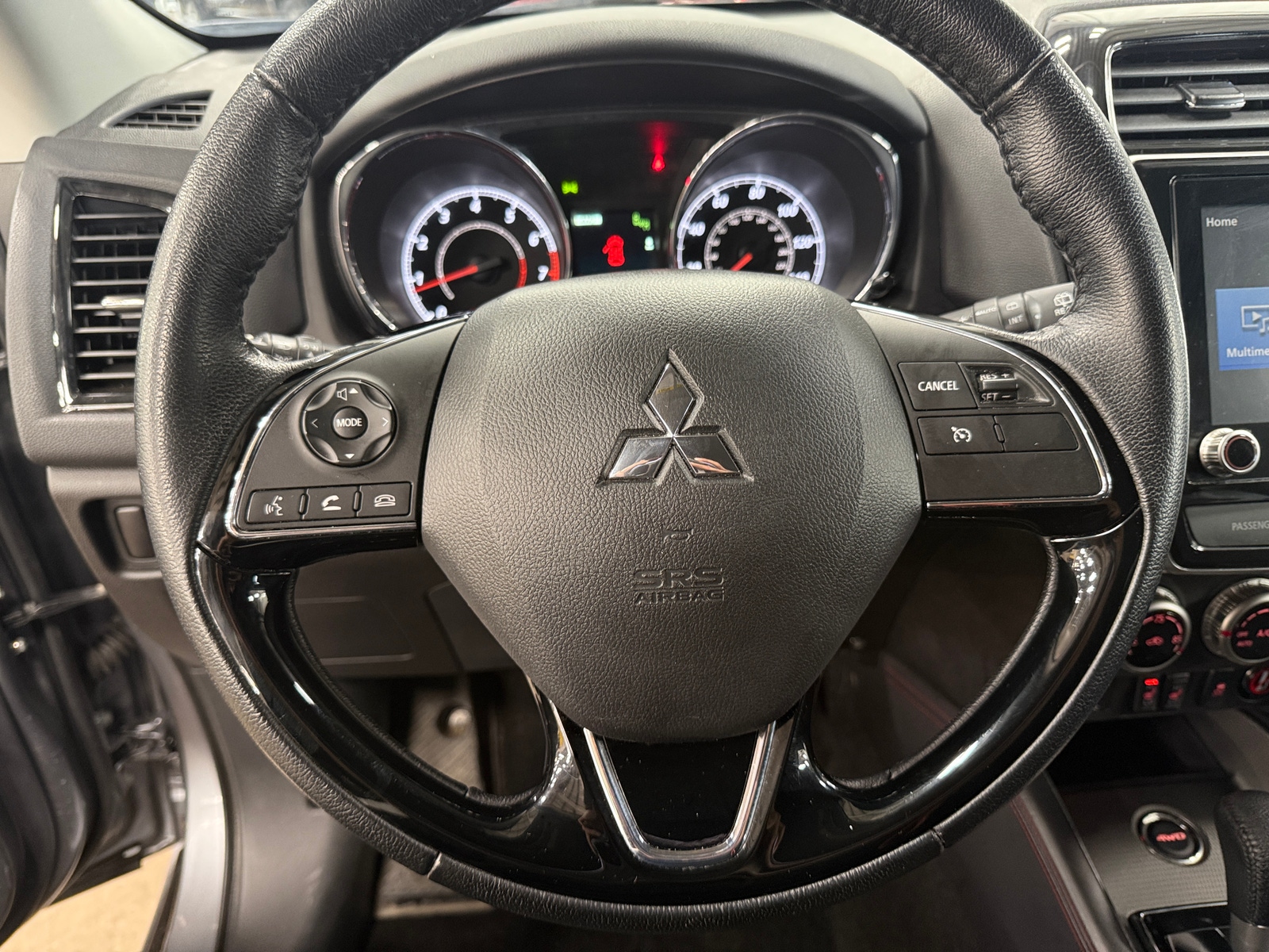 Thumbnail: 2024 Mitsubishi Outlander Sport - 4