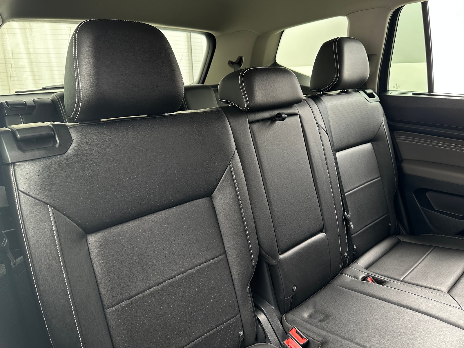 Thumbnail: 2023 Volkswagen Atlas - 5