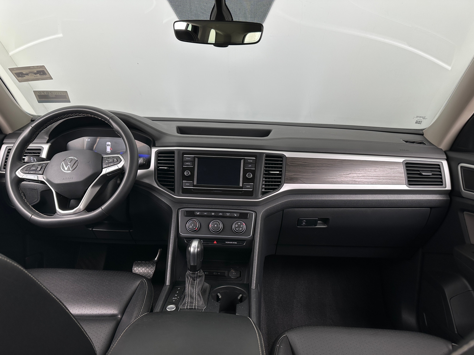 Thumbnail: 2023 Volkswagen Atlas - 2