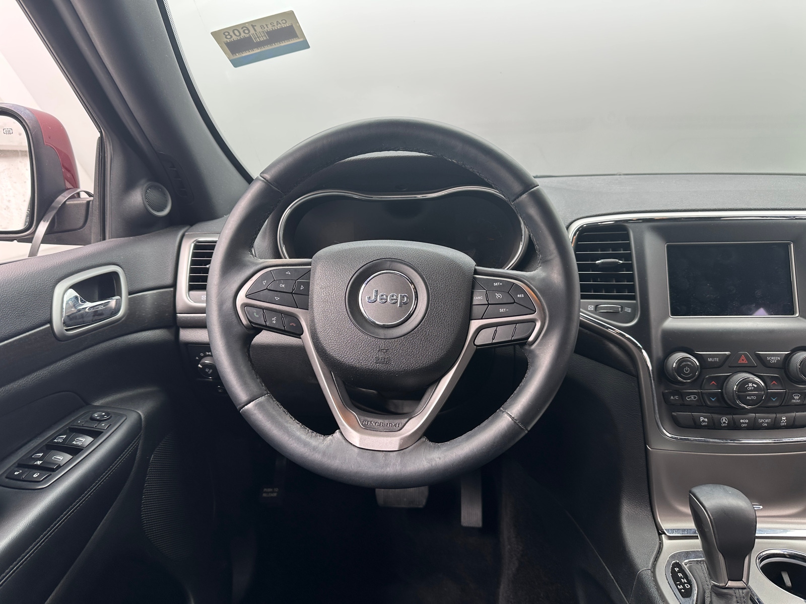 Thumbnail: 2018 Jeep Grand Cherokee - 5