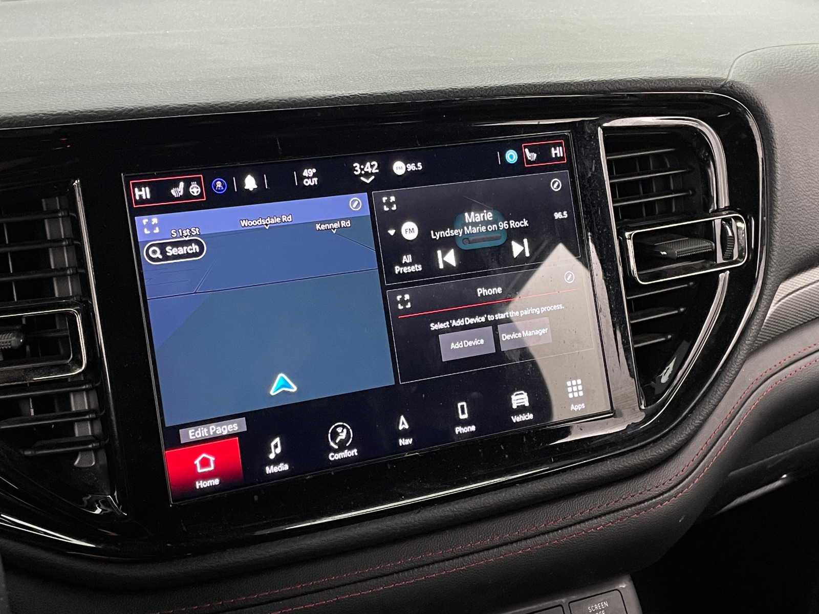 Thumbnail: 2022 Dodge Durango - 3