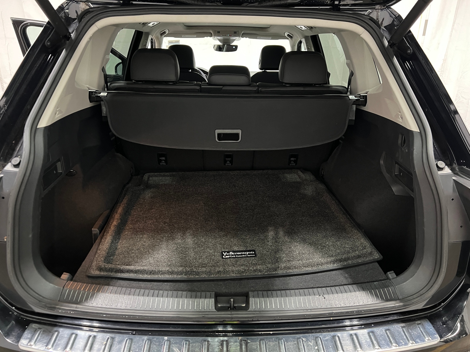 Thumbnail: 2020 Volkswagen Tiguan - 6