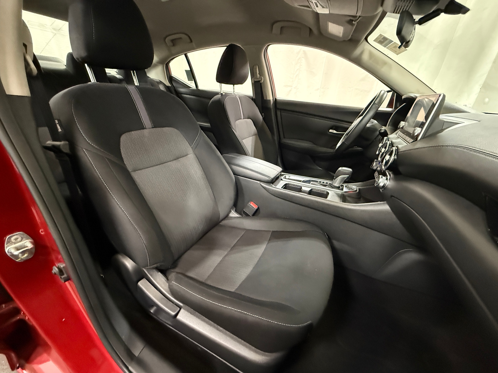 Thumbnail: 2025 Nissan Sentra - 2