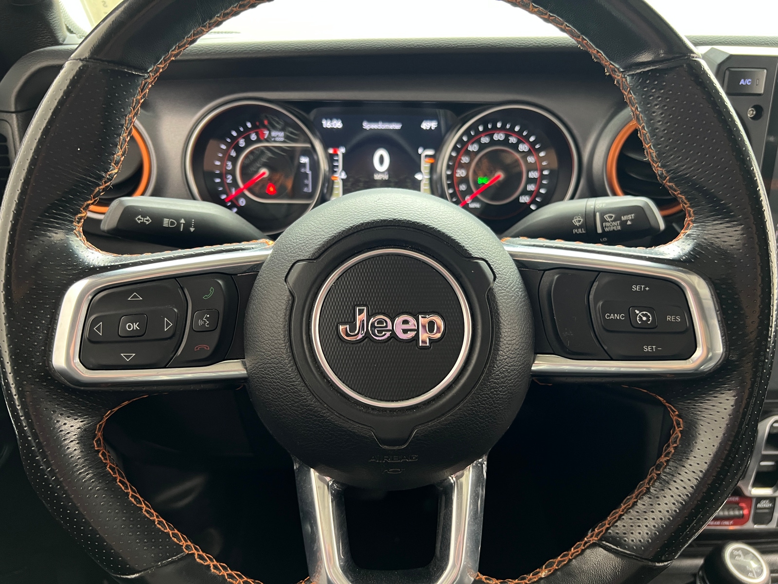 Thumbnail: 2022 Jeep Gladiator - 5