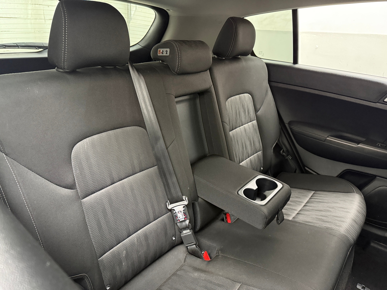 Thumbnail: 2020 Kia Sportage - 6