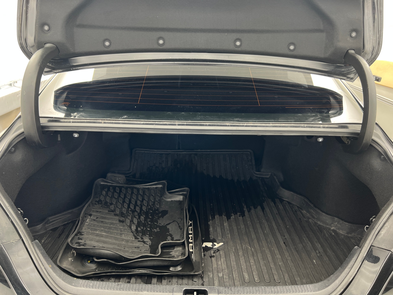 Thumbnail: 2020 Toyota Camry - 6