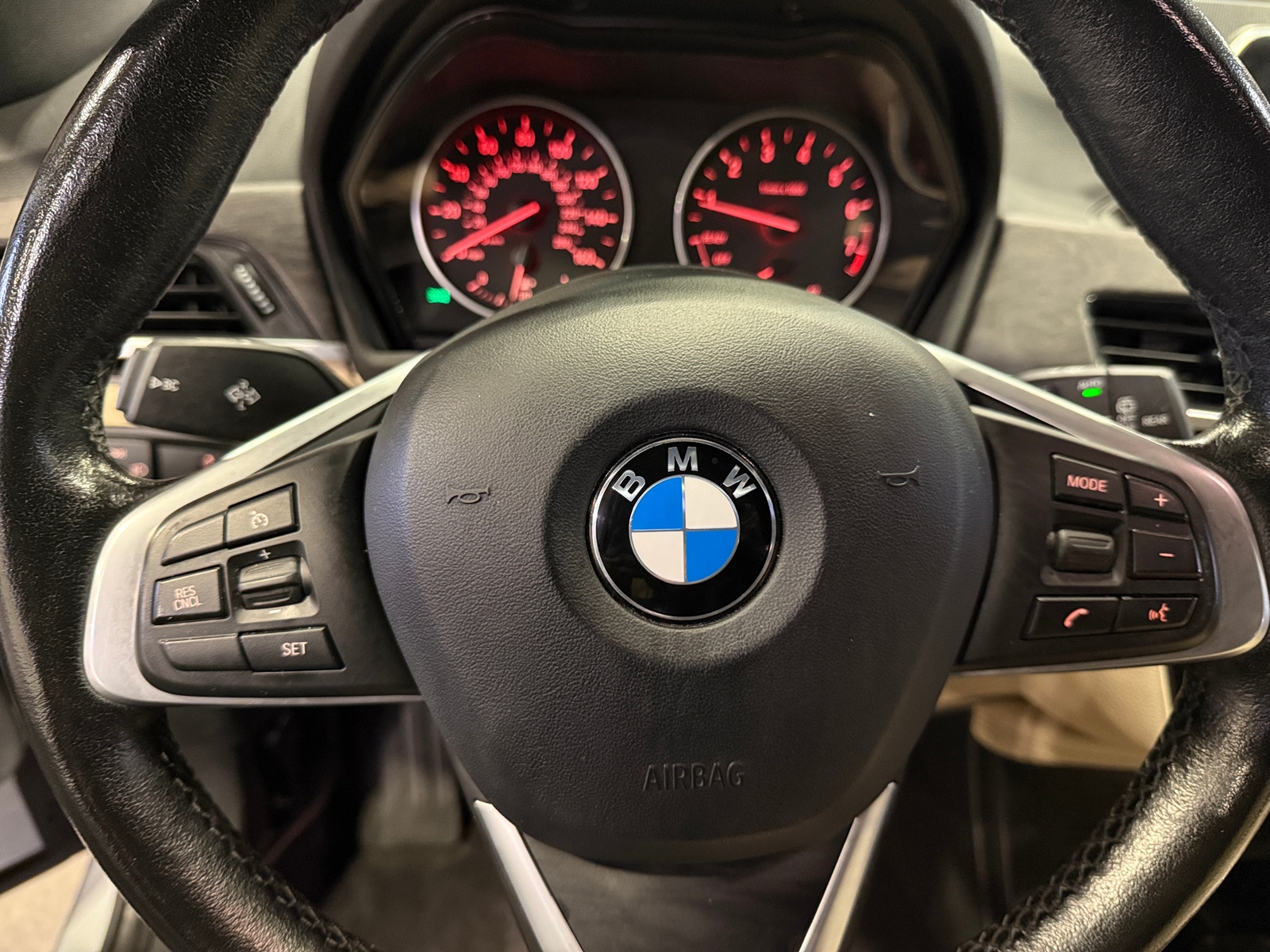 Thumbnail: 2018 BMW X1 - 4